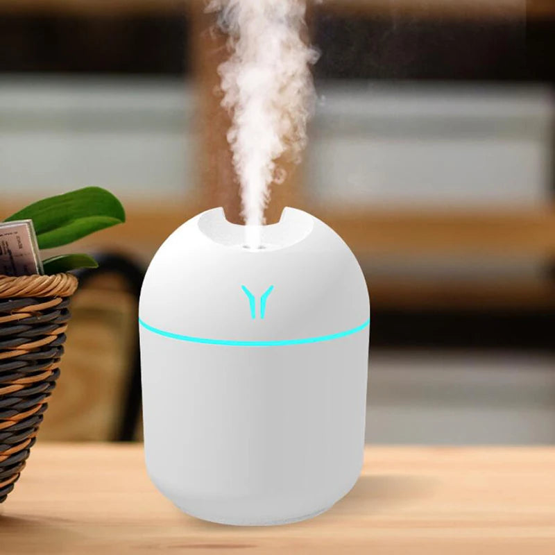 Humidificateur USB 250ml avec diffuseur d'huiles essentielles et LED couleur