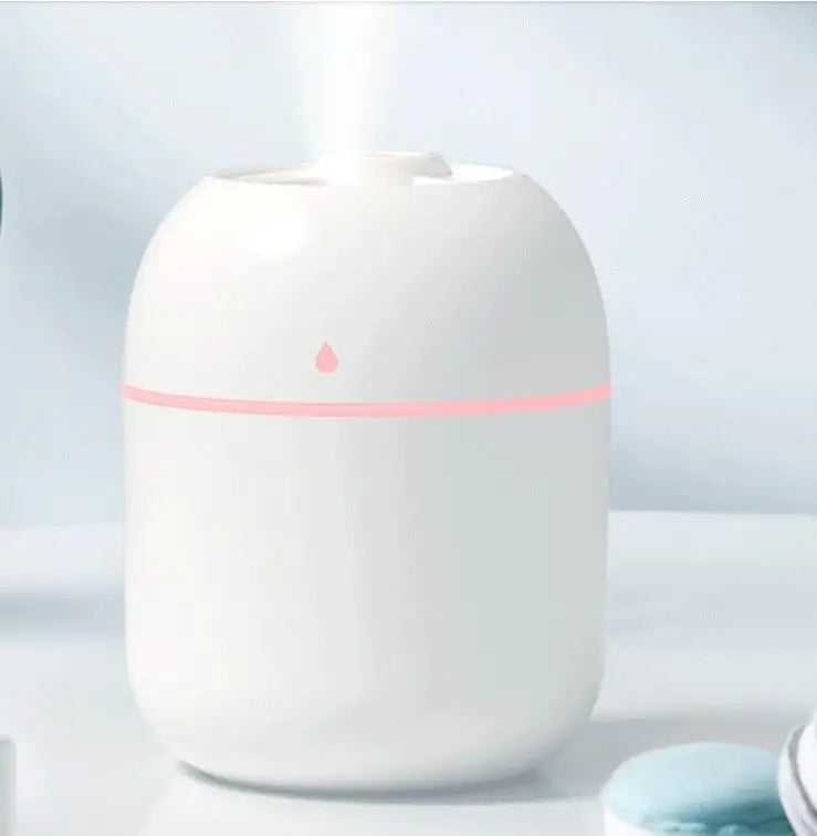 Humidificateur USB 250ml avec diffuseur d'huiles essentielles et LED couleur